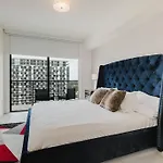 Wonderful 2 Bedroom Apartment In Downtown Doral
