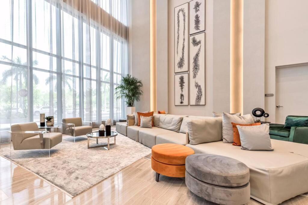 Appartamento Wonderful 2 Bedroom In Downtown Doral Miami