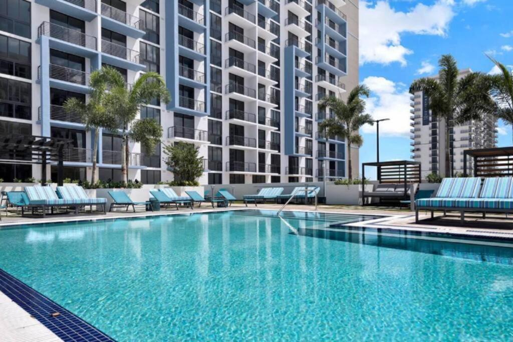 Appartamento Wonderful 2 Bedroom In Downtown Doral